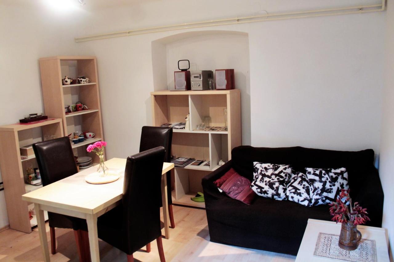Nattache Studio Apartment Basment Zagreb Luaran gambar